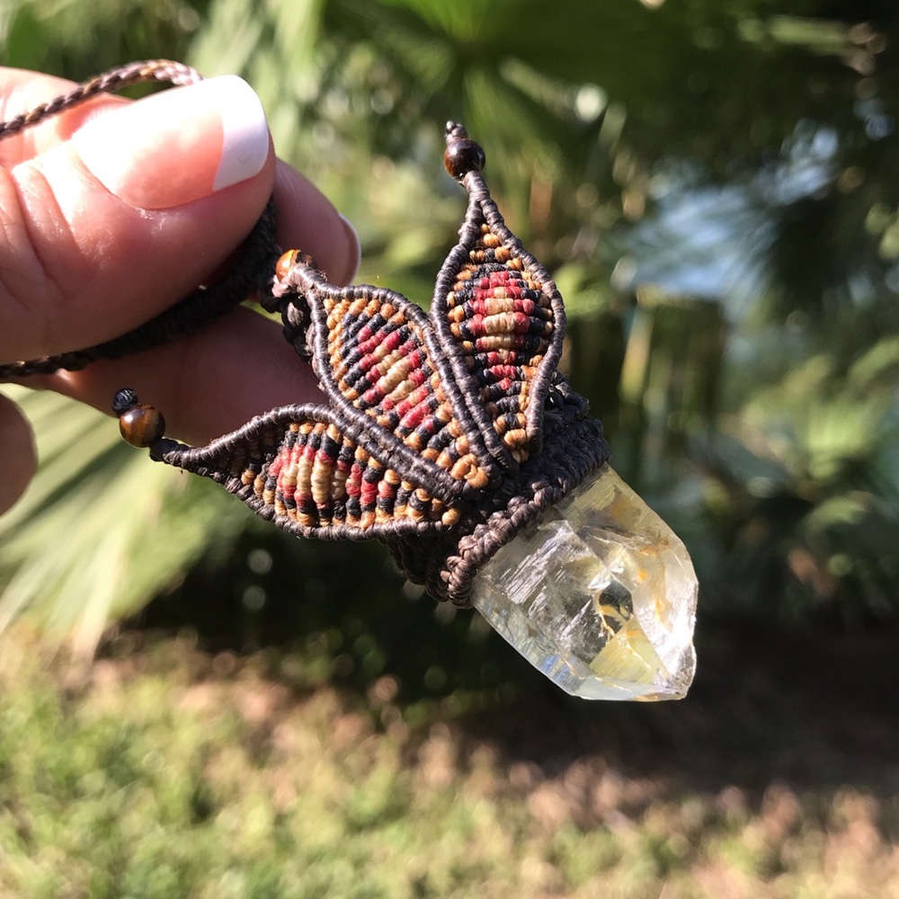Sold crystal quartz crown adjustable necklace - Picture 1 of 8